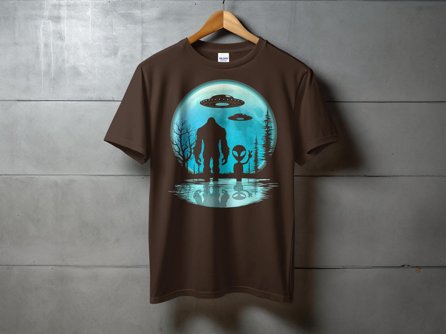 Bigfoot Alien Encounter Under UFOs T-Shirt