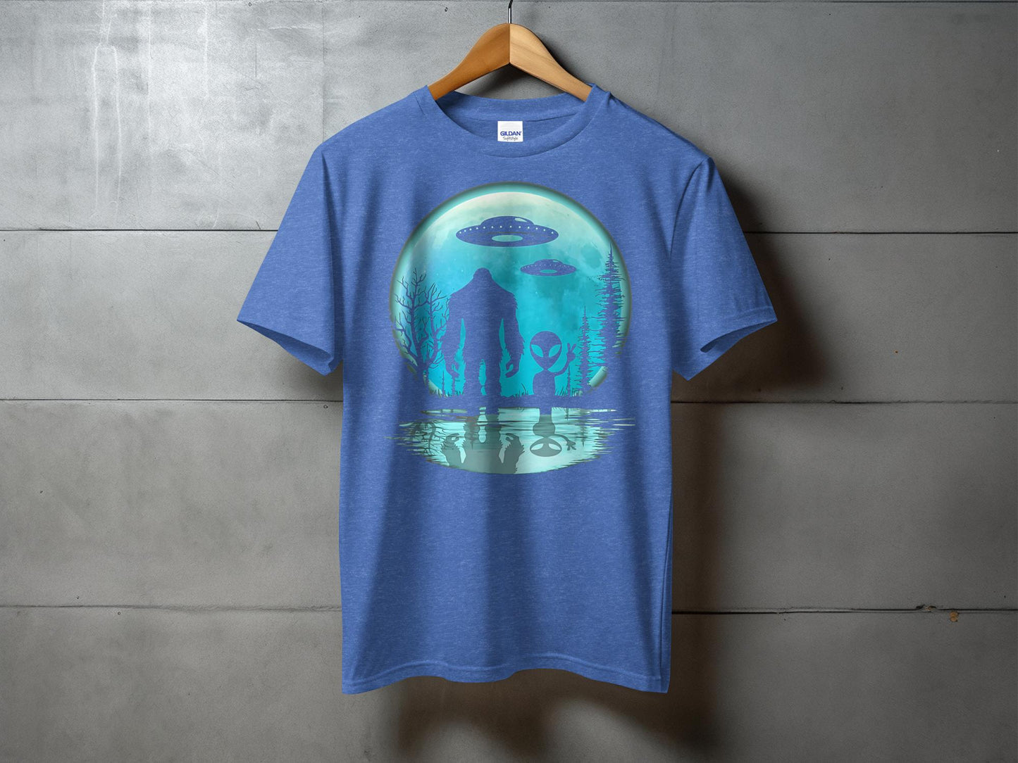 Bigfoot Alien Encounter Under UFOs T-Shirt