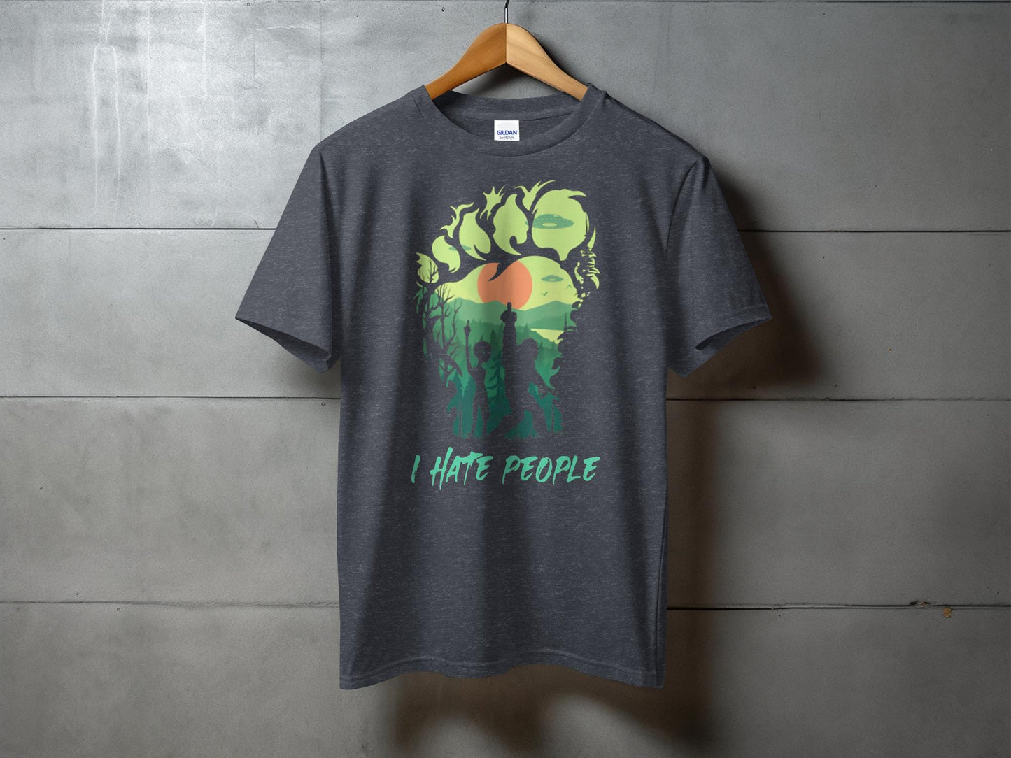 I Hate People Alien Bigfoot Design Unique T-Shirt