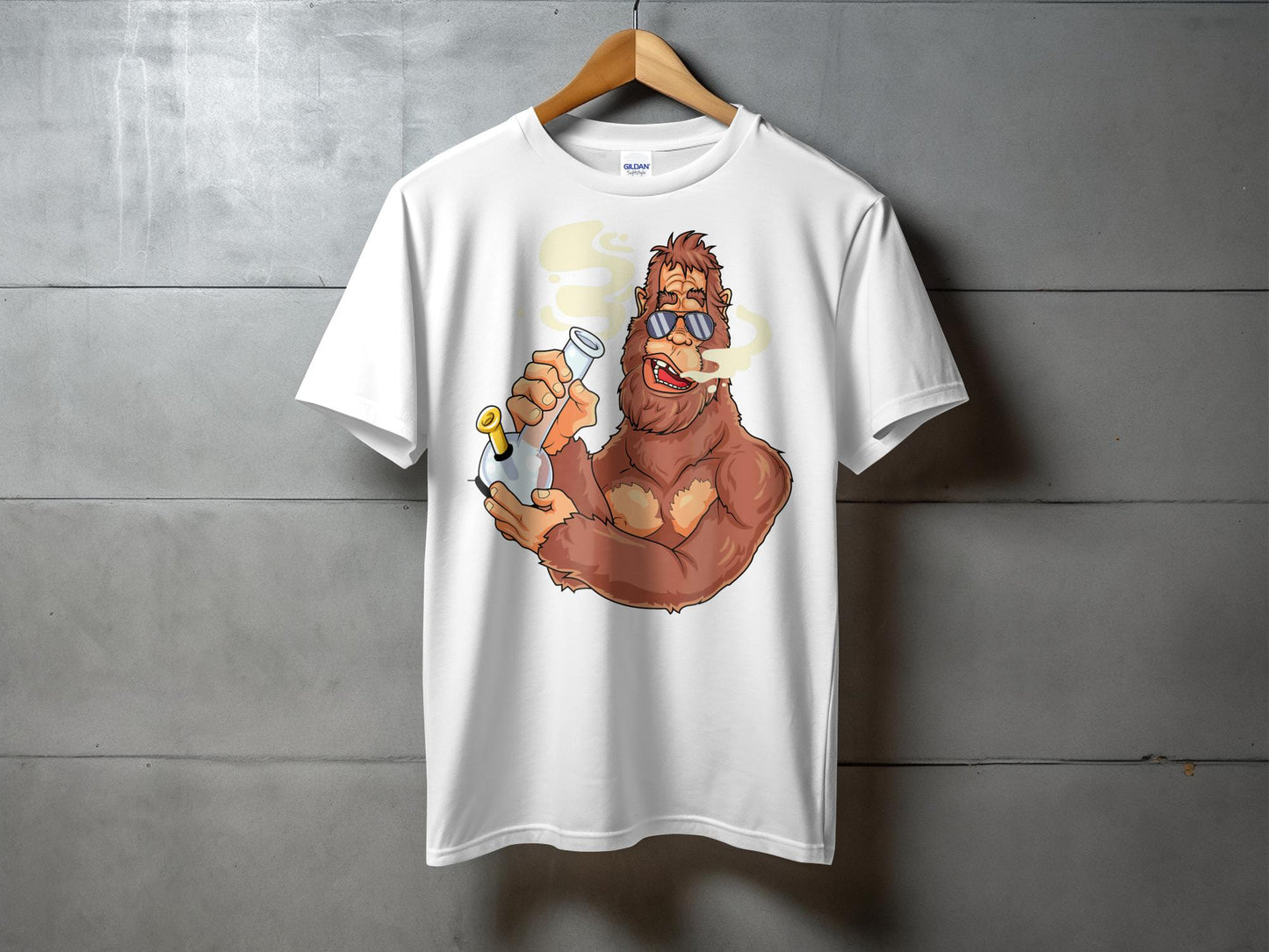 Bigfoot Smoking Glass Bong Retro Art T-Shirt