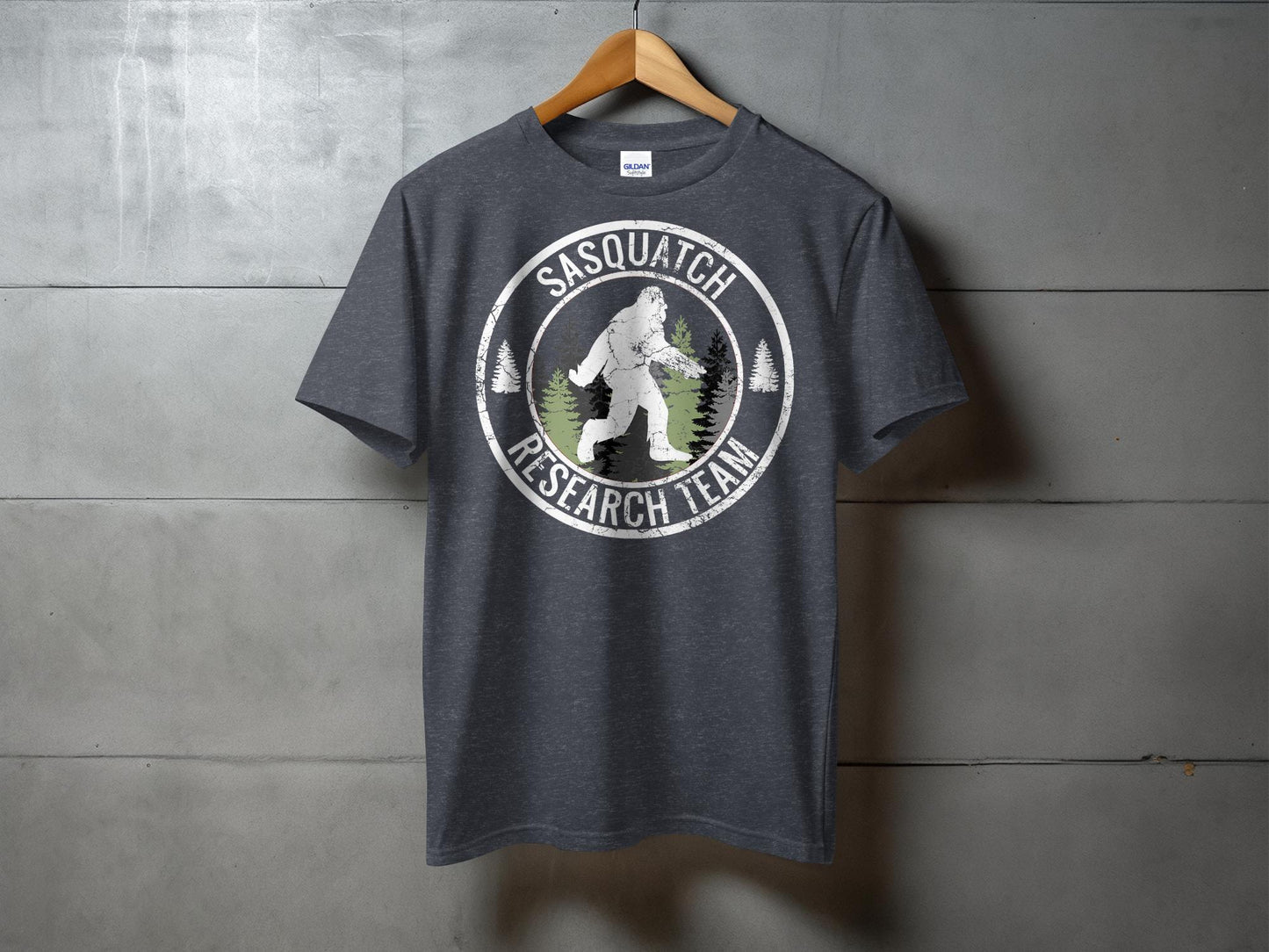 Sasquatch Research Team Vintage Style Cool T-Shirt