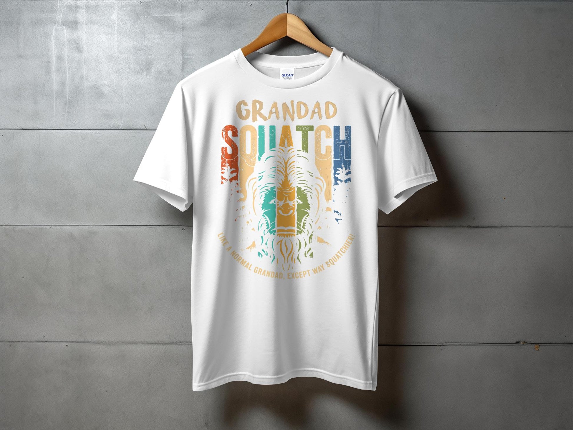 Grandad Squatch Funny Sasquatch Design T-Shirt