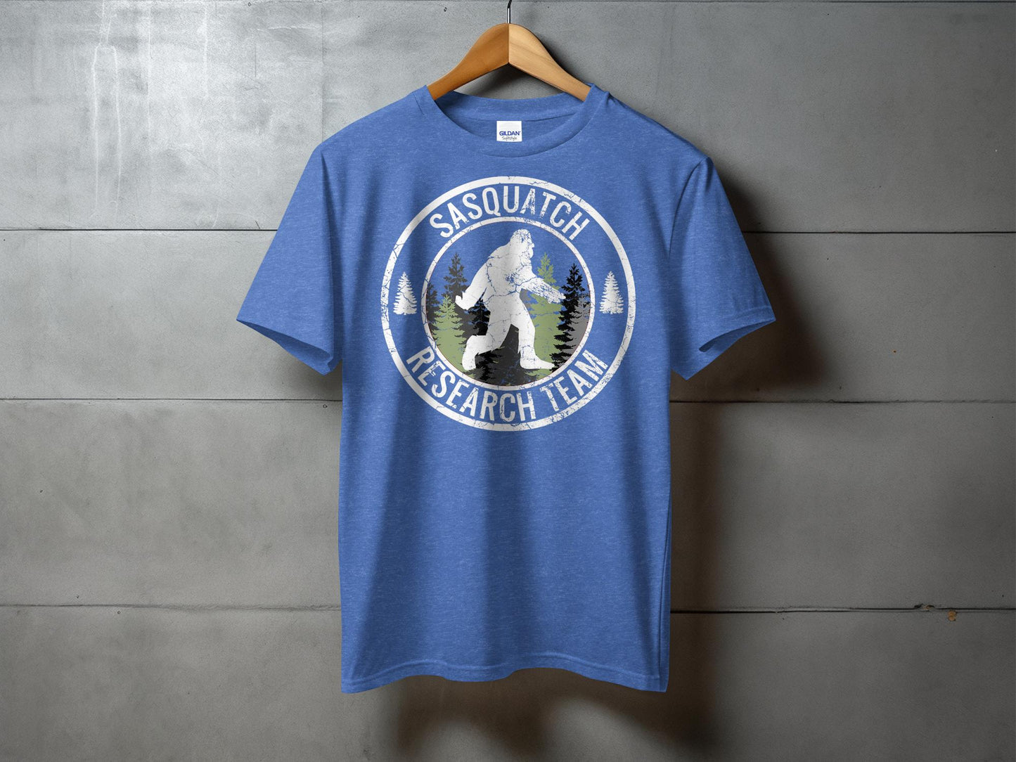 Sasquatch Research Team Vintage Style Cool T-Shirt